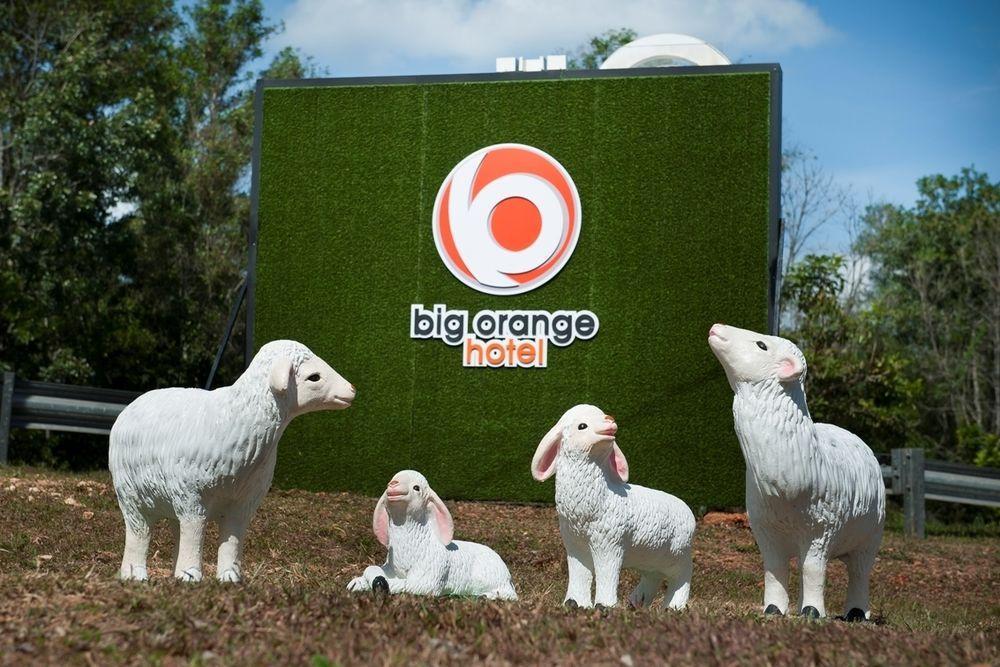 Big Orange Hotel Sungai Petani Exterior photo